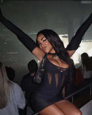 Alicia Awa OnlyFans Leaked Free Thumbnail Picture - #y0upO1N5cE