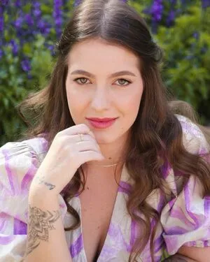 Alicia Gomes Oliveira OnlyFans Leaked Free Thumbnail Picture - #f5hbMgcsw4