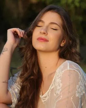 Alicia Gomes Oliveira OnlyFans Leaked Free Thumbnail Picture - #liXcjSEcP0