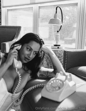 Alicia Justine Free OnlyFans Leaked Free Thumbnail Picture - #B8hUNxna0m