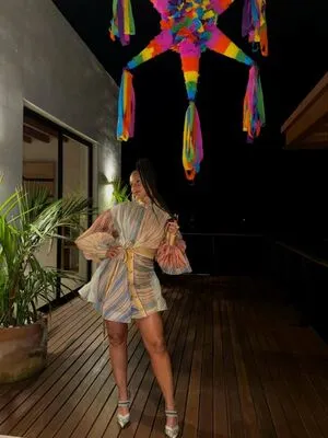 Alicia Keys OnlyFans Leaked Free Thumbnail Picture - #2DRDzIk3x1