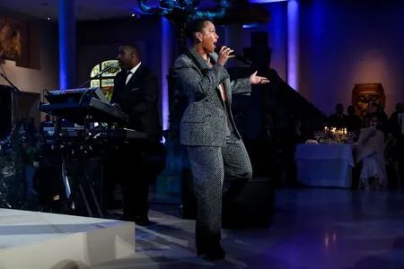 Alicia Keys OnlyFans Leaked Free Thumbnail Picture - #dAzUAZ3Rat