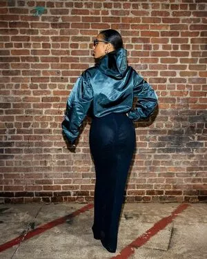 Alicia Keys OnlyFans Leaked Free Thumbnail Picture - #ggiPXPjbos