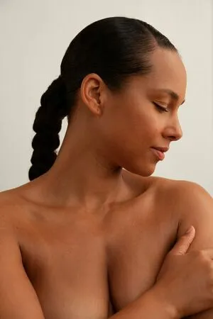 Alicia Keys OnlyFans Leaked Free Thumbnail Picture - #usuVStaUYk