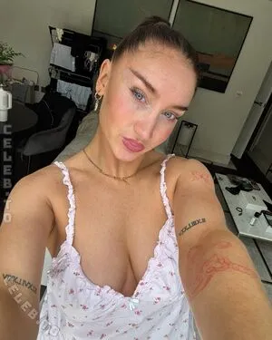 Alicia Scholes OnlyFans Leaked Free Thumbnail Picture - #6COFwkr3Jw