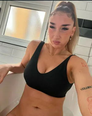 Alicia Scholesx OnlyFans Leaked Free Thumbnail Picture - #tq85flYHKt