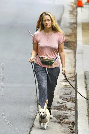 Alicia Silverstone OnlyFans Leaked Free Thumbnail Picture - #HJW3wS0W3A