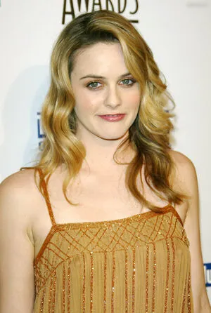 Alicia Silverstone OnlyFans Leaked Free Thumbnail Picture - #nQU0D1Mh71