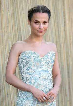 Alicia Vikander OnlyFans Leaked Free Thumbnail Picture - #4RT7Xp88xP
