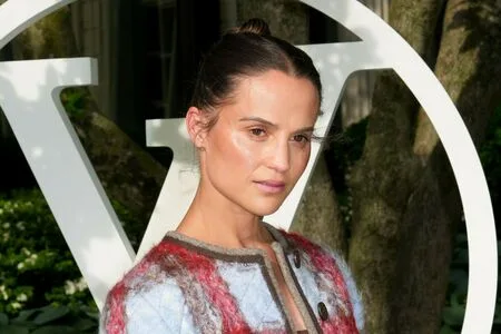 Alicia Vikander OnlyFans Leaked Free Thumbnail Picture - #KWN29ey9S1