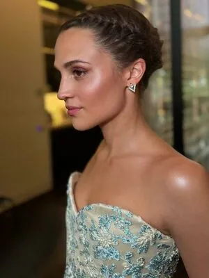 Alicia Vikander OnlyFans Leaked Free Thumbnail Picture - #UwkPPaCMeo