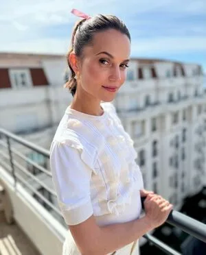 Alicia Vikander OnlyFans Leaked Free Thumbnail Picture - #VtG4Hy2Lnb