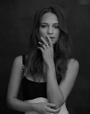 Alicia Vikander OnlyFans Leaked Free Thumbnail Picture - #imG63DwinZ