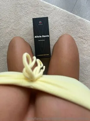 Aliciadavisfree OnlyFans Leaked Free Thumbnail Picture - #T1cc9TtEow