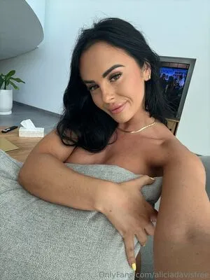 Aliciadavisfree OnlyFans Leaked Free Thumbnail Picture - #lVjLUxjpde