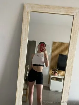 Aliciaginger OnlyFans Leaked Free Thumbnail Picture - #9fGTAJNXHG