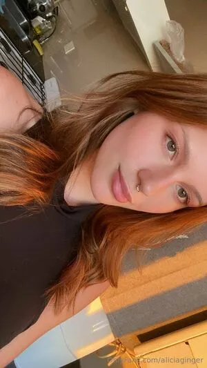 Aliciaginger OnlyFans Leaked Free Thumbnail Picture - #M9w7uuMORy