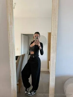 Aliciaginger OnlyFans Leaked Free Thumbnail Picture - #cINKuooQqe