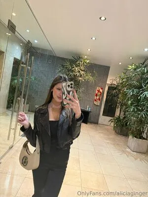 Aliciaginger OnlyFans Leaked Free Thumbnail Picture - #lNbuFIHE7u