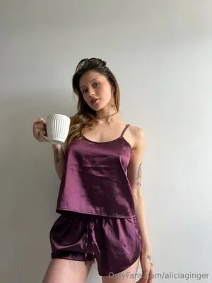 Aliciaginger OnlyFans Leaked Free Thumbnail Picture - #ouElff0i1Q