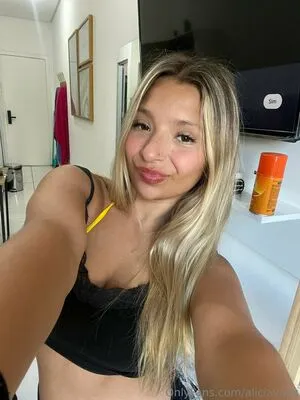 Aliciavoxx OnlyFans Leaked Free Thumbnail Picture - #Z8JRWfc5zG