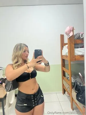 Aliciavoxx OnlyFans Leaked Free Thumbnail Picture - #nYKGvr4Fwl