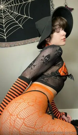 Alien Sprinkles OnlyFans Leaked Free Thumbnail Picture - #xBroWXT1Wc