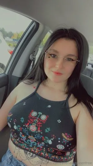 Alienartqueenfree OnlyFans Leaked Free Thumbnail Picture - #8YYFi6QynG