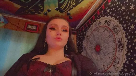 Alienartqueenfree OnlyFans Leaked Free Thumbnail Picture - #9cRtp40h3y