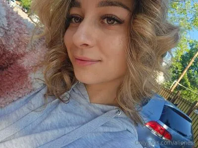 Alieness OnlyFans Leaked Free Thumbnail Picture - #OokzMnHyUT