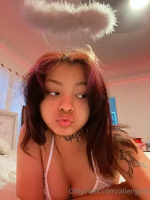Aliengirl0 OnlyFans Leaked Free Thumbnail Picture - #07rHnaAmJv