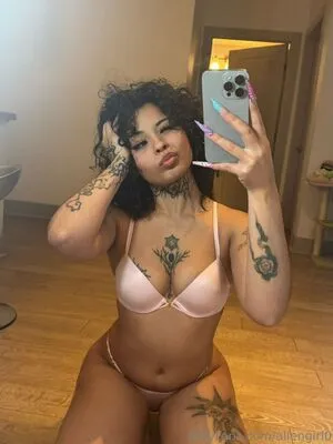 Aliengirl0 OnlyFans Leaked Free Thumbnail Picture - #dGJBx9xkAA