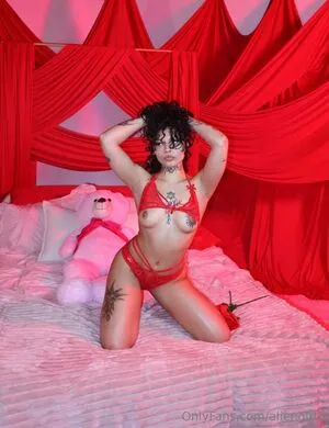 Aliengirl0 OnlyFans Leaked Free Thumbnail Picture - #mrZEVbZaJx