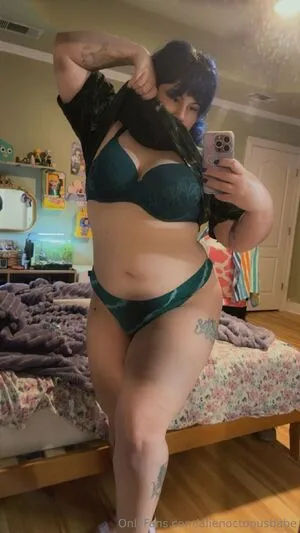 Alienoctopusbabe OnlyFans Leaked Free Thumbnail Picture - #izGinze7JC