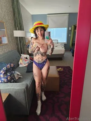 Alientrashkitty69 OnlyFans Leaked Free Thumbnail Picture - #iU4iKNsdXU