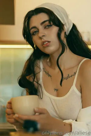 Aliese OnlyFans Leaked Free Thumbnail Picture - #cycKH06SlD
