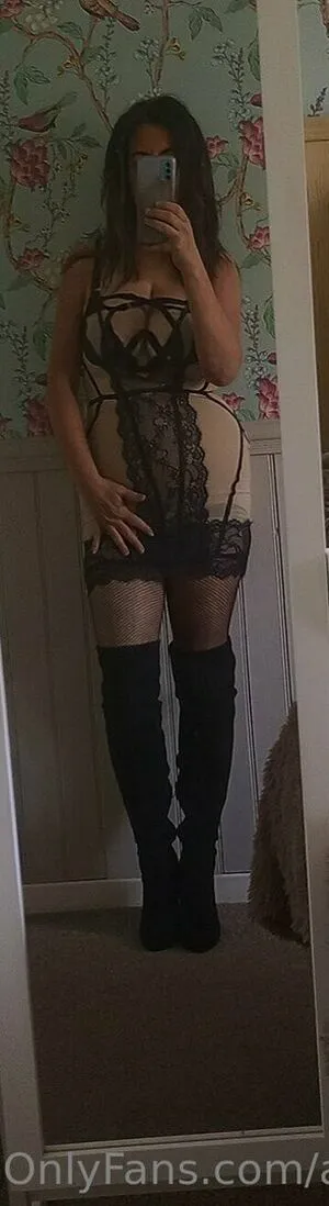 Alig44444 OnlyFans Leaked Free Thumbnail Picture - #5yAelieheS