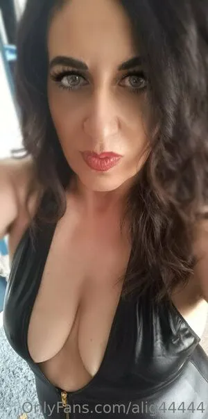 Alig44444 OnlyFans Leaked Free Thumbnail Picture - #TqpEOyPp45