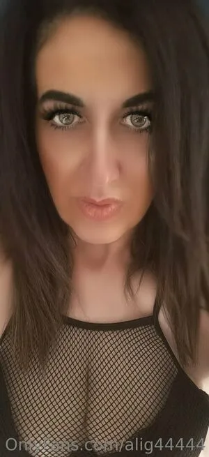 Alig44444 OnlyFans Leaked Free Thumbnail Picture - #nKnavEmgNS