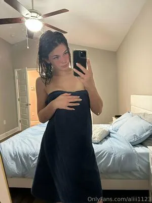 Aliii1123 OnlyFans Leaked Free Thumbnail Picture - #7R4D3UyE5v