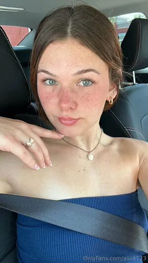 Aliii1123 OnlyFans Leaked Free Thumbnail Picture - #9qnRKvE5yn