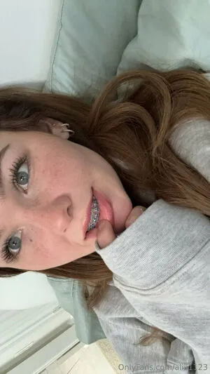 Aliii1123 OnlyFans Leaked Free Thumbnail Picture - #BLx7whUnTK