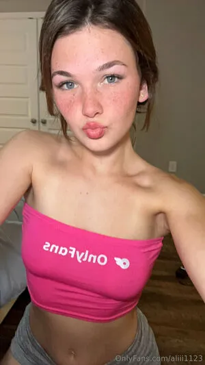 Aliii1123 OnlyFans Leaked Free Thumbnail Picture - #OgdTDUP5pp
