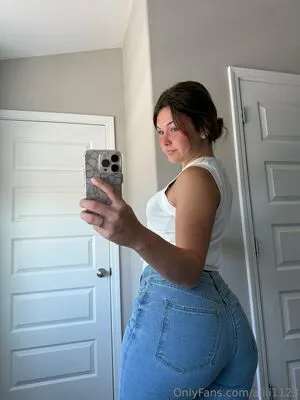 Aliii1123 OnlyFans Leaked Free Thumbnail Picture - #QF9aFjcycS