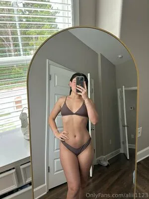 Aliii1123 OnlyFans Leaked Free Thumbnail Picture - #ZdHTyylkwm