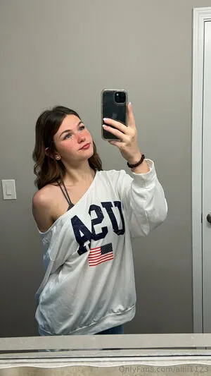 Aliii1123 OnlyFans Leaked Free Thumbnail Picture - #ahoCTLBV1Q