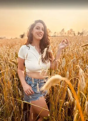 Aliimperiale OnlyFans Leaked Free Thumbnail Picture - #l1zcjAIfkU