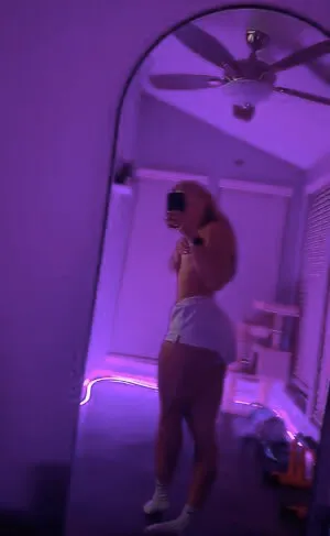 Alilangert OnlyFans Leaked Free Thumbnail Picture - #EEbojtKw23