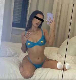 Alina Altona OnlyFans Leaked Free Thumbnail Picture - #hiM1V4srmi