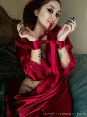 Alina Chains OnlyFans Leaked Free Thumbnail Picture - #OD06ZcRxCW